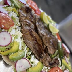 Tacos Y Mariscos El Chino
