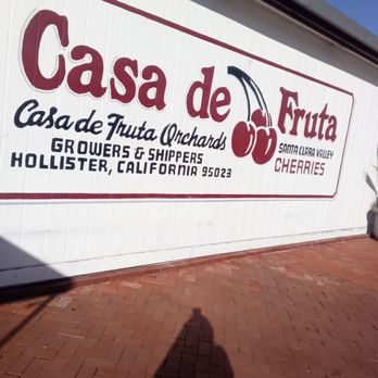 Casa de Fruta - Fruits & Veggies Near Me - Hollister, California