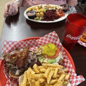 BJ's Grill - Burgers and More - Burger was amazing! So was the salad!! It was so huge. - Burgers Near Me - Chipley, Florida BJ's Grill - Burgers and More - Burger was amazing! So was the salad!! It was so huge. - Burgers Near Me - Chipley, Florida