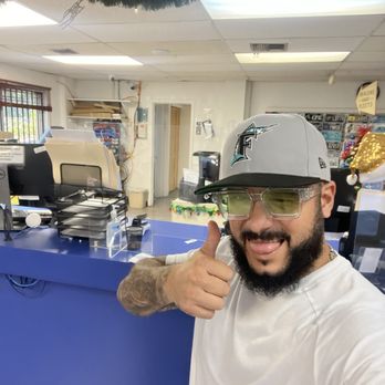 Baumgardner Auto Tag Agency - Hello - Registration Services Near Me - Miami, Florida Baumgardner Auto Tag Agency - Hello - Registration Services Near Me - Miami, Florida
