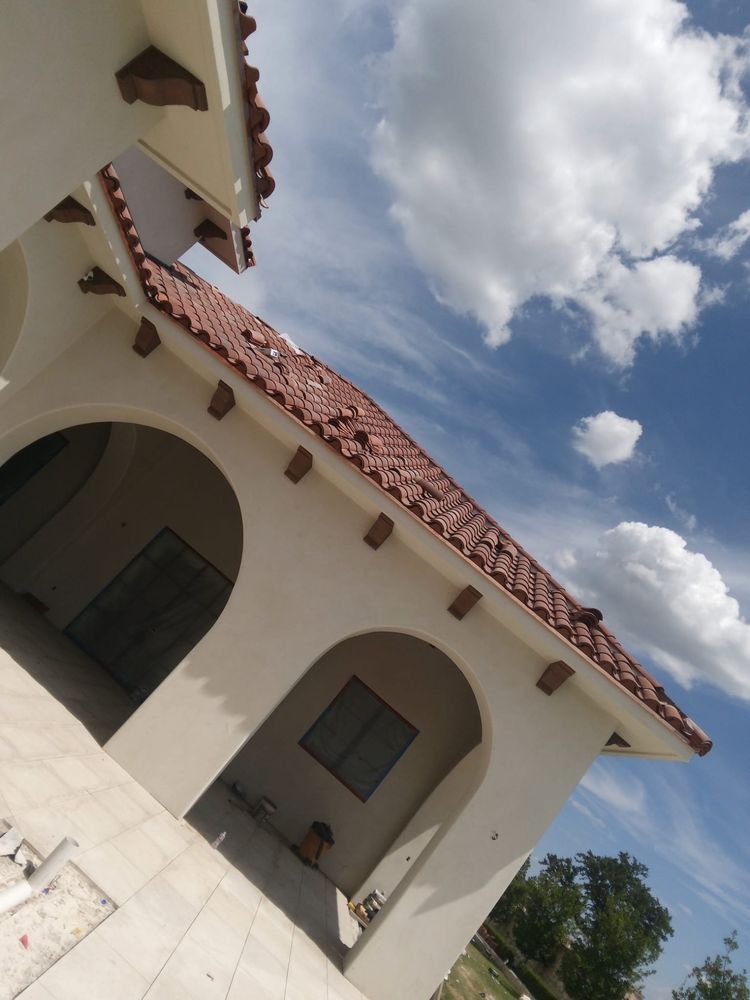 Slide of Ventov Roofing