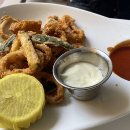 Calamari Calamari