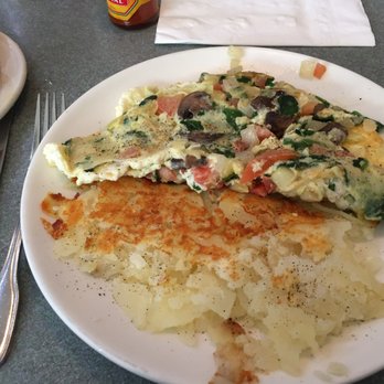 Whistle Stop Diner - Veggie Egg White Omelette: spinach, tomatoes, onions, mushrooms, no cheese. - Breakfast & Brunch Near Me - Birmingham, Michigan Whistle Stop Diner - Veggie Egg White Omelette: spinach, tomatoes, onions, mushrooms, no cheese. - Breakfast & Brunch Near Me - Birmingham, Michigan