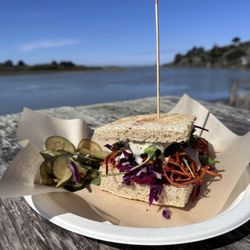 Cafe Aquatica - Rainbow sandwich
