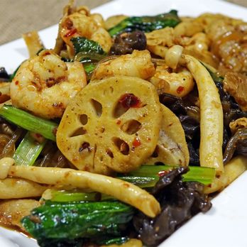 Chen’s Buffet - a plate of stir fried vegetables - Chinese Near Me - Paola, Kansas