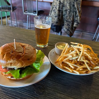 Whiptail - Whiptail burger and shoestring fries - Beer, Wine & Spirits Near Me - Rio Rancho, New Mexico