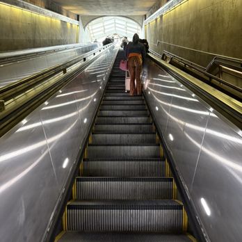 Congress Heights Metro Station - Public Transportation Near Me - Washington, DC, District of Columbia Congress Heights Metro Station - Public Transportation Near Me - Washington, DC, District of Columbia