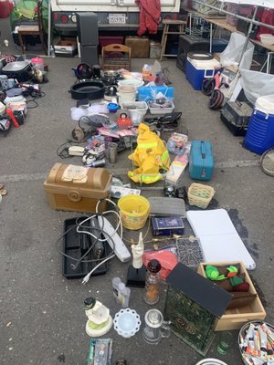 El Rematito Flea Market by null