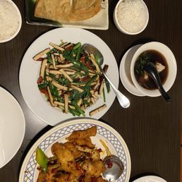 Scallion pancakes appetizer, wonton soup appetizer, 223.Leek w.shredded bean curd韭菜炒香干, 160 .Spicy Crispy Fish Filet香辣鱼片