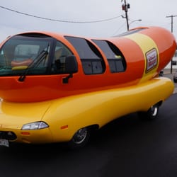 Kishman's Fresh Market IGA - Oscar Meyer Wiener Mobile