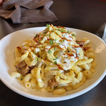 110 Grill - Mac and cheese - New American Near Me - Southington, Connecticut