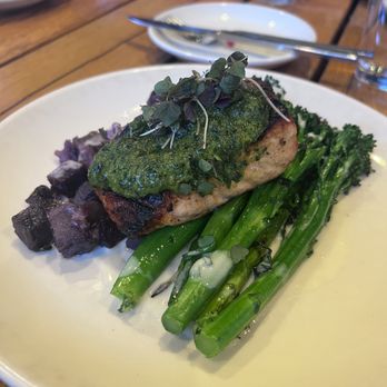 MESSHALL - Oakwood Salmon - Breakfast & Brunch Near Me - Los Angeles, California