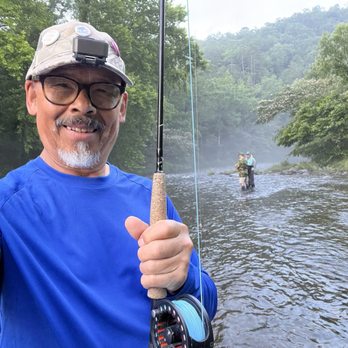 Leaders On The Fly - Fishing Near Me - Broken Bow, Oklahoma
