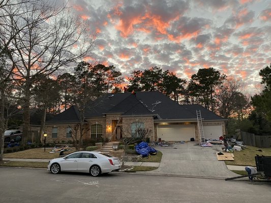 Temple Roofing and Restoration Logo