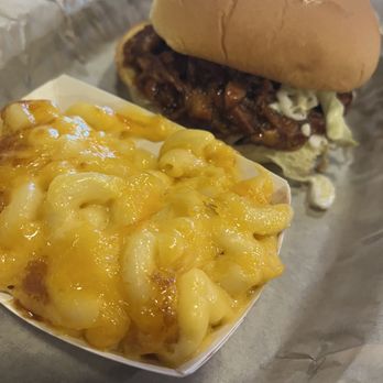 The Blue Note Grill - Rib sandwich with Mac & cheese - American Near Me - Durham, North Carolina