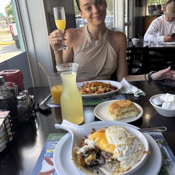 High Tide Restaurant - Mimosas, Country All Star - Seafood Near Me - Key Largo, Florida High Tide Restaurant - Mimosas, Country All Star - Seafood Near Me - Key Largo, Florida