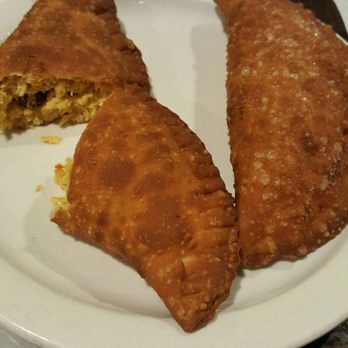 El Pub - Cuban Near Me - Miami, Florida