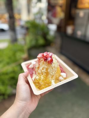 Island Vintage Shave Ice - Royal Hawaiian by null