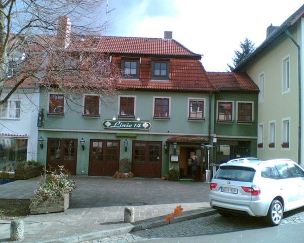 LINIE 14 | Rathausplatz 1, Gerbrunn, Bayern, Germany | Italian | Restaurant Reviews | Phone ...