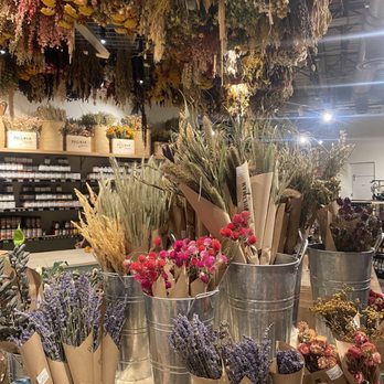 Pullman Market - Floral area - Grocery Near Me - San Antonio, Texas Pullman Market - Floral area - Grocery Near Me - San Antonio, Texas