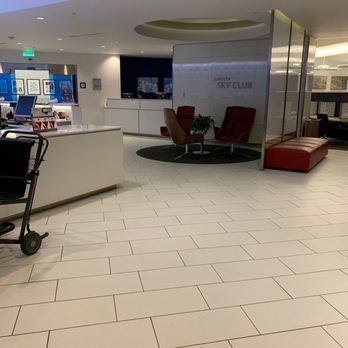 Delta Sky Club - Concourse E - Airport Lounges Near Me - Atlanta, Georgia Delta Sky Club - Concourse E - Airport Lounges Near Me - Atlanta, Georgia