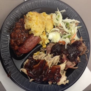 City Barbeque - Pulled Pork, Pulled Chicken, Smoked Sausage, Corn Pudding, Cole Slaw, Baked Beans - Barbeque Near Me - Lexington, Kentucky