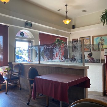 Bear Paw Cafe - a bar with a red table cloth - Coffee & Tea Near Me - St. George, Utah Bear Paw Cafe - a bar with a red table cloth - Coffee & Tea Near Me - St. George, Utah