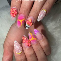 VS Nail Lounge