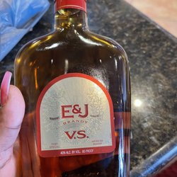 Liquor Plaza - Don't judge , I was being cheap lol