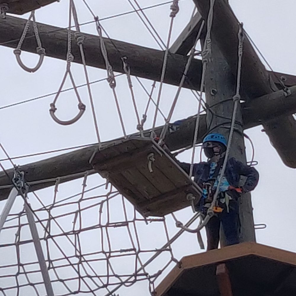 High Trek Adventures Seattle Zipline - Child on ropes course - Ziplining Near Me - Everett, Washington High Trek Adventures Seattle Zipline - Child on ropes course - Ziplining Near Me - Everett, Washington