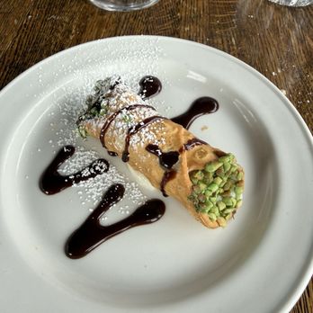 Ristorante Bottaio - Cannolli - Italian Near Me - Libertyville, Illinois