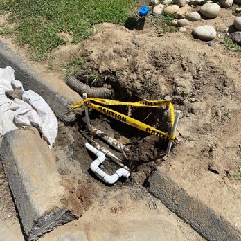 Plumbing Plus - A Proper fix, using 4 x 90's . Neighbors have had plumbers use inline repairs that are not ideal. - Plumbing Near Me - Poway, California