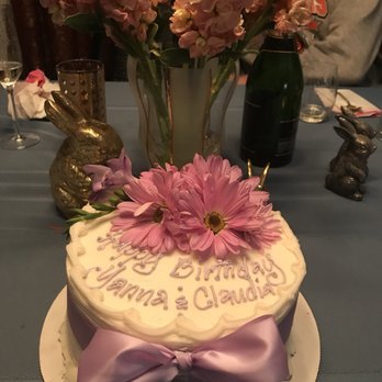 Christine's Cake Creations - Desserts Near Me