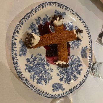 Bond 45 - Twin Cannolis - Italian Near Me - New York, New York