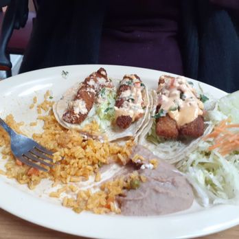 Habanero's Tacos - Fish tacos plate - Mexican Near Me - Seabrook, Texas Habanero's Tacos - Fish tacos plate - Mexican Near Me - Seabrook, Texas