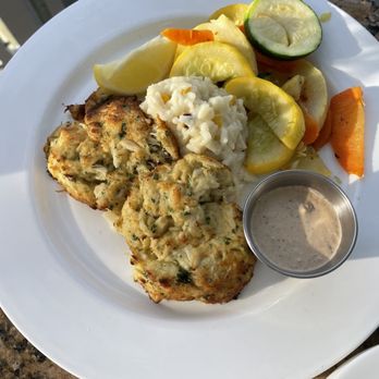 PIER 22 - Crab Cakes - New American Near Me - Bradenton, Florida PIER 22 - Crab Cakes - New American Near Me - Bradenton, Florida