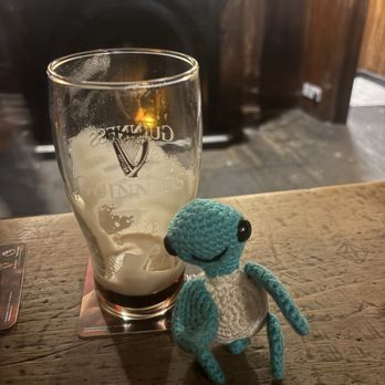 John Kavanagh The Gravediggers - Pubs Near Me - Dublin, D