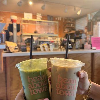 Bean About Town Honolulu - Sakura/strawberry matcha and hojicha - Coffee & Tea Near Me - Honolulu, Hawaii