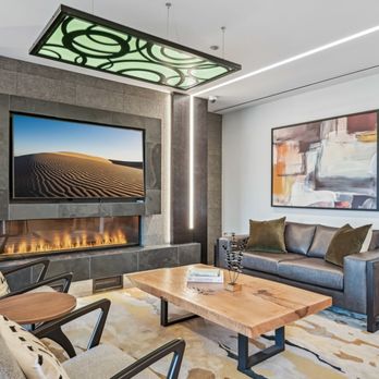 Solverre - Apartments Near Me - Chicago, Illinois Solverre - Apartments Near Me - Chicago, Illinois