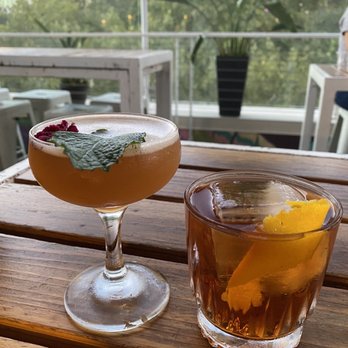 Darling Aviary - Smoked Peach Old Fashioned W/ Maker's Mark Bourbon, honeybird - Bars Near Me - Sacramento, California Darling Aviary - Smoked Peach Old Fashioned W/ Maker's Mark Bourbon, honeybird - Bars Near Me - Sacramento, California