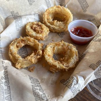 Christian's Tailgate - Onion rings appetizer - Sports Bars Near Me - Houston, Texas