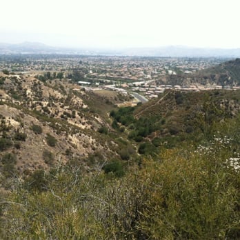 Skyline Drive Trails - The view on the way up - Hiking Near Me - Corona, California Skyline Drive Trails - The view on the way up - Hiking Near Me - Corona, California