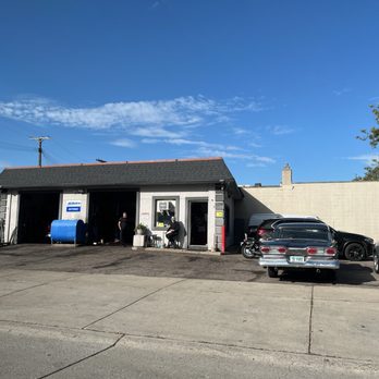 Mack Auto Center - Auto Repair Near Me - Grosse Pointe Woods, Michigan