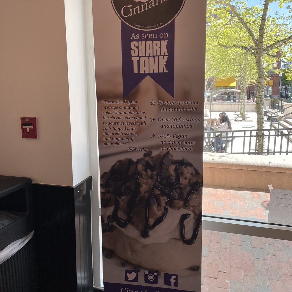 Cinnaholic - Bakeries Near Me - Virginia Beach, Virginia
