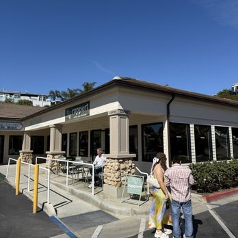 Rapport Coffee Roasters - The place - Coffee Roasteries Near Me - Laguna Beach, California