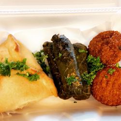 Cedarland Mediterranean Cuisine - Vegetarian Cedars Platter
