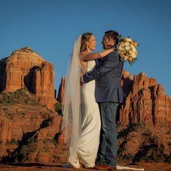 Sedona Elopement Weddings