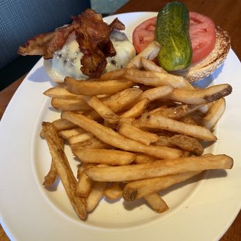 Old Ebbitt Grill - Bacon burger - Bars Near Me - Washington, DC, District of Columbia Old Ebbitt Grill - Bacon burger - Bars Near Me - Washington, DC, District of Columbia