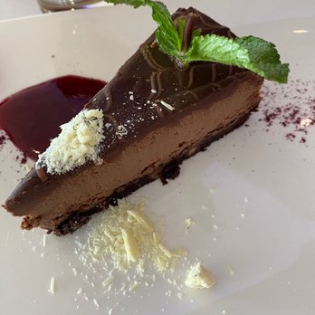 Table Rock House Restaurant - Chocolate cheesecake - American Near Me - Niagara Falls, Ontario Table Rock House Restaurant - Chocolate cheesecake - American Near Me - Niagara Falls, Ontario