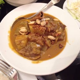 Massaman curry! Massaman curry!